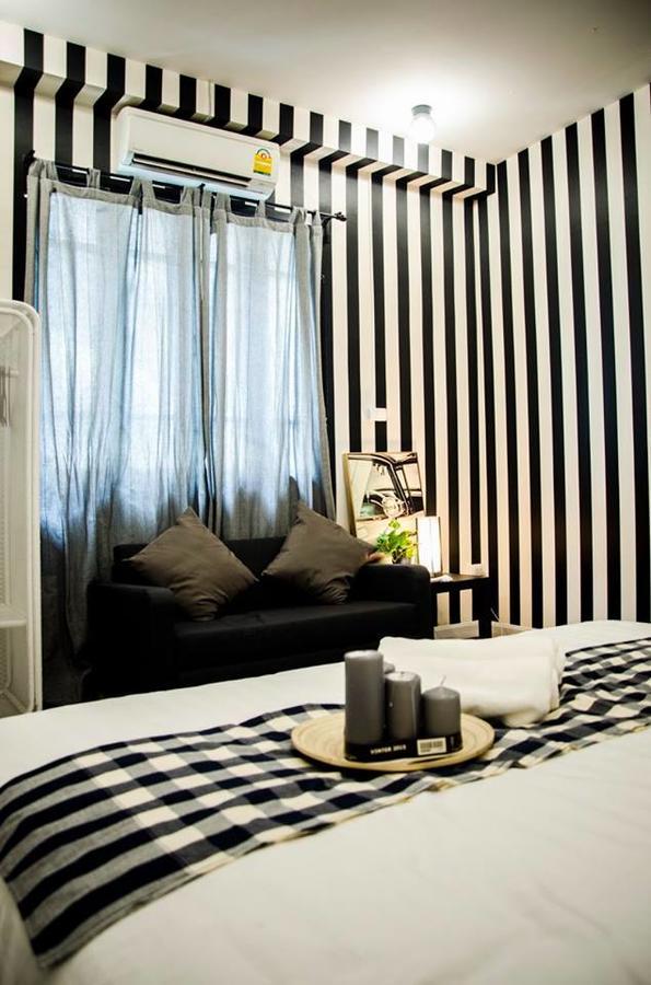 Goodfellas Thong Lo Hostel #Check In Time Needed# Bangkok Kültér fotó