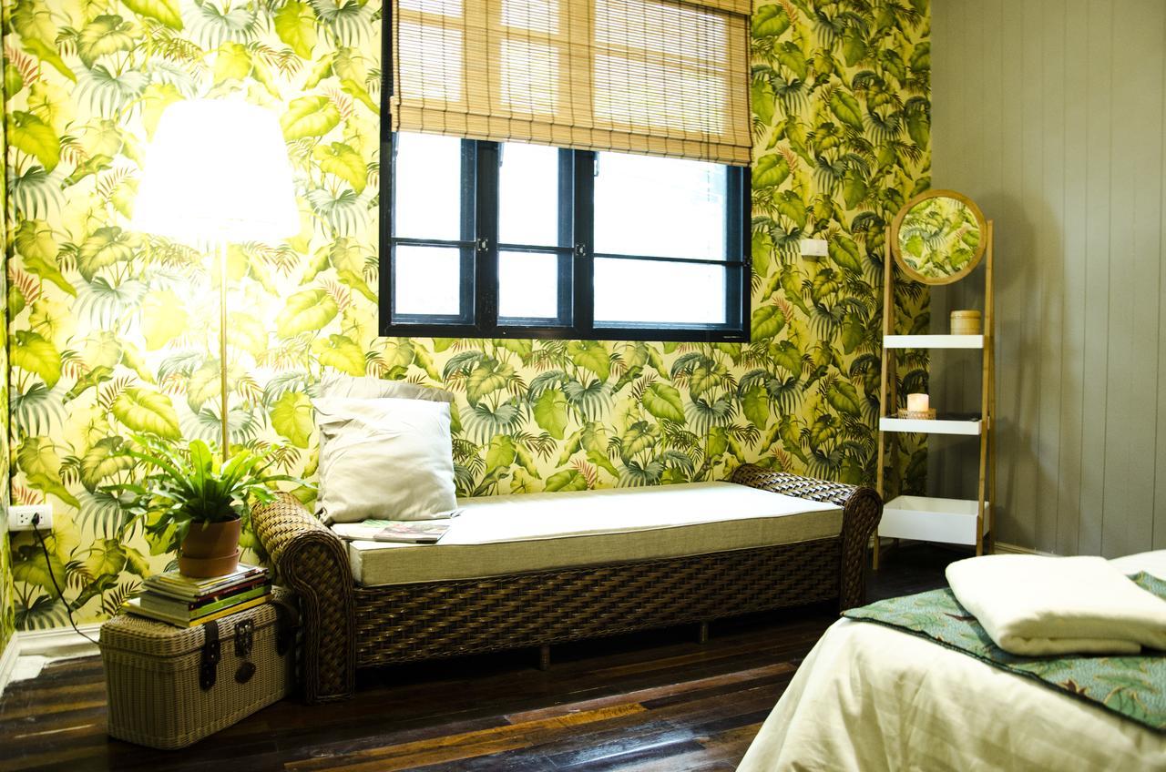 Goodfellas Thong Lo Hostel #Check In Time Needed# Bangkok Kültér fotó