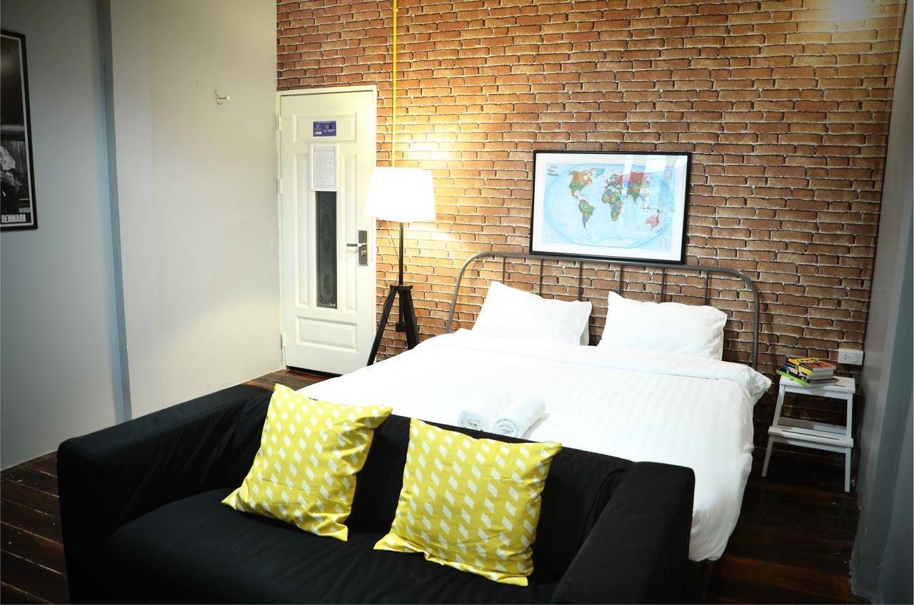 Goodfellas Thong Lo Hostel #Check In Time Needed# Bangkok Kültér fotó